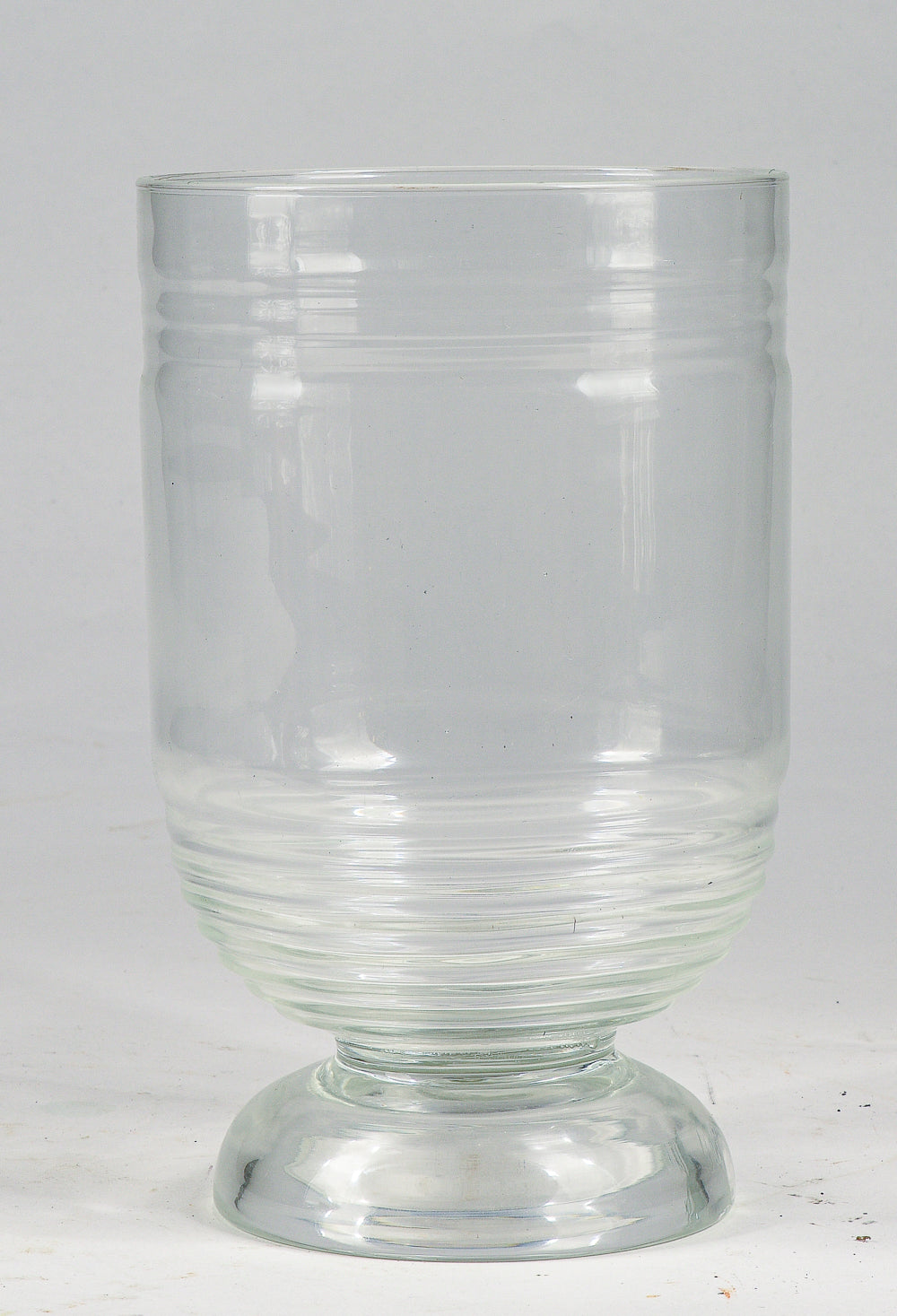 Vaso in vetro lavorato a mano manifattura Art Decò Italia 1940