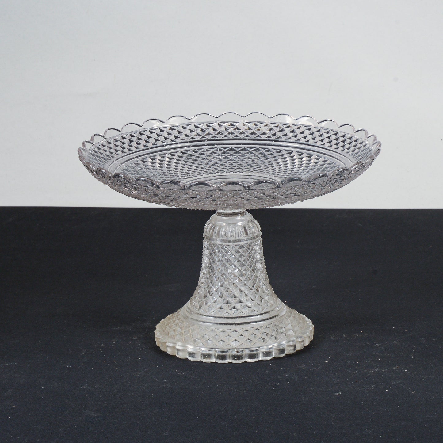 Alzatina in vetro smerigliato firmata Cecchi & Co Firenze Italia 1950
