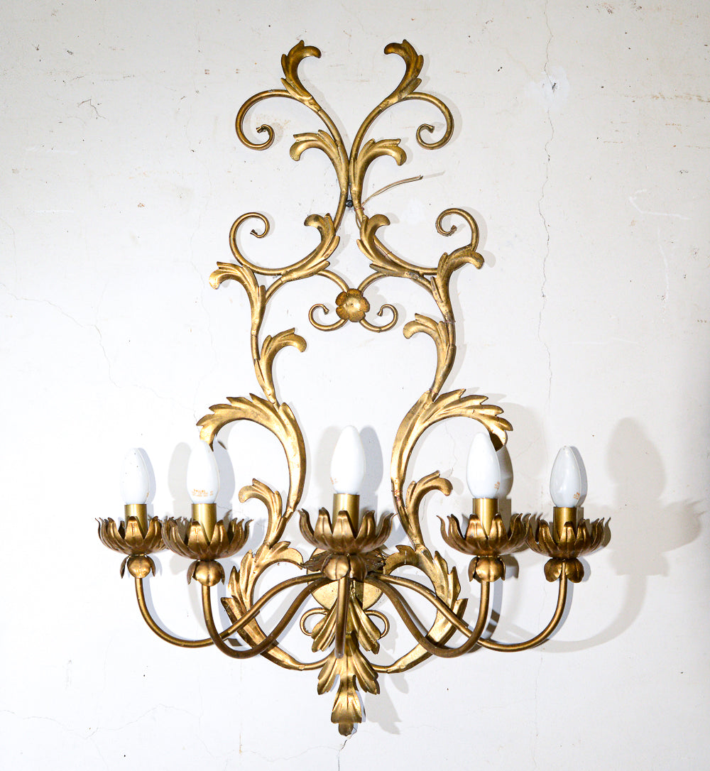 lampada applique in ferro battuto decorato dorato a 5 luci stile Banci Firenze