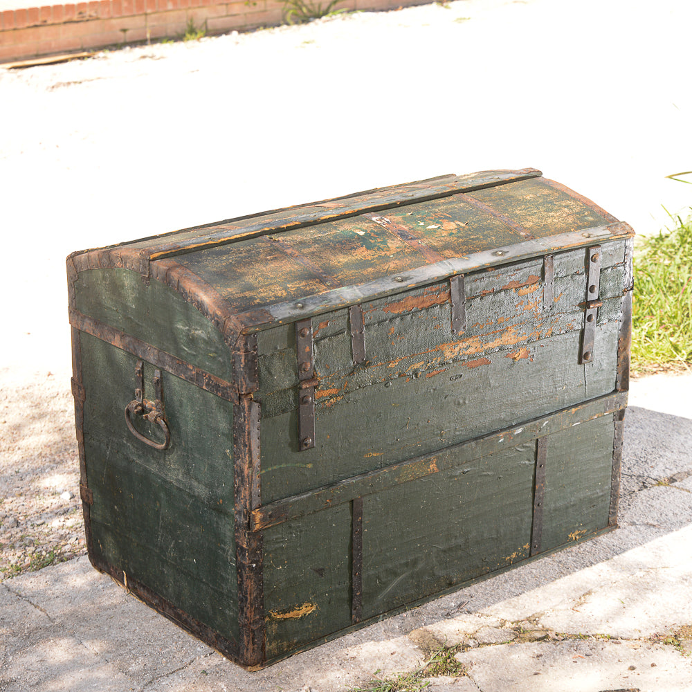 Baule da viaggio verde con interno rivestito in tessuto Italia primo 900