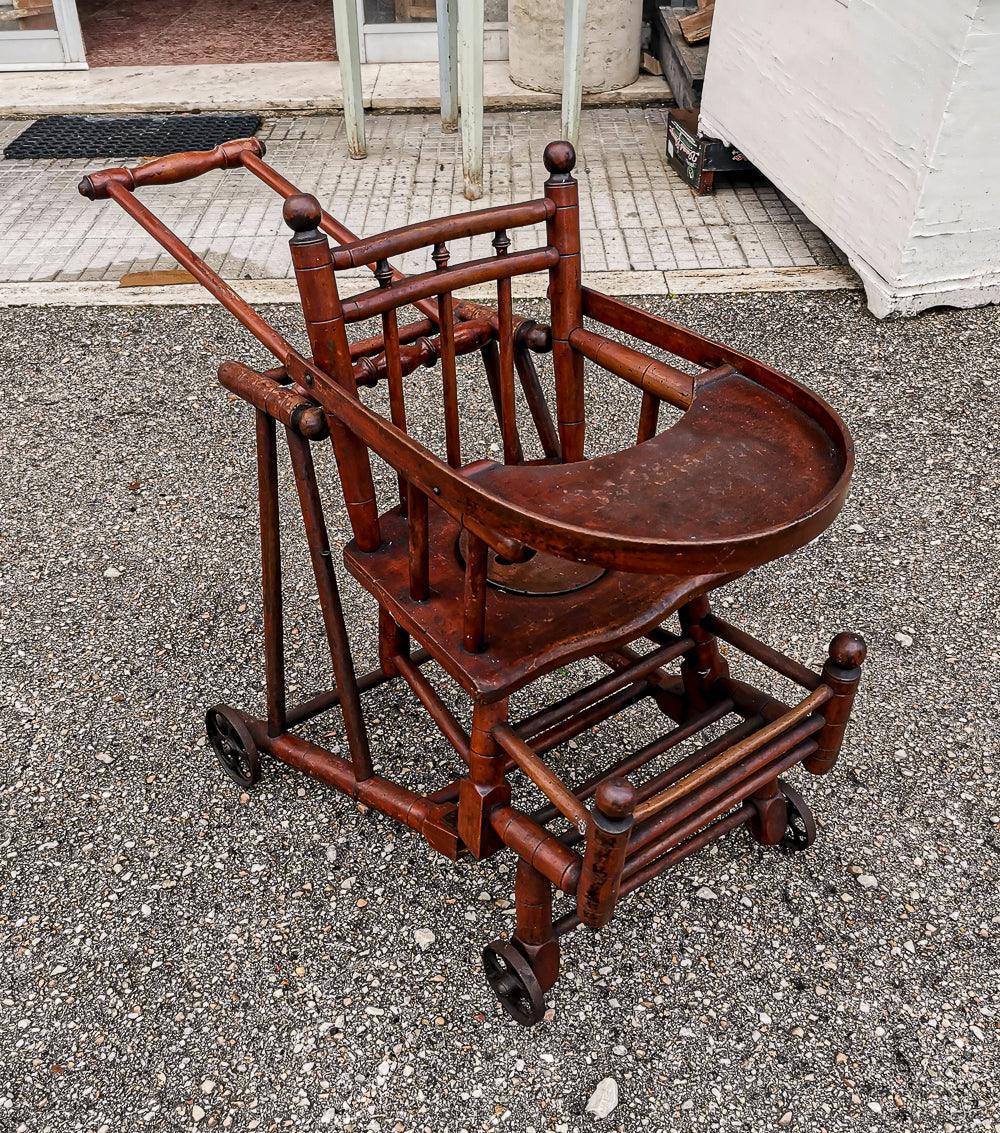 Seggiolone sedia da bambino passeggino girello pieghevole Italia epoca primo 1900