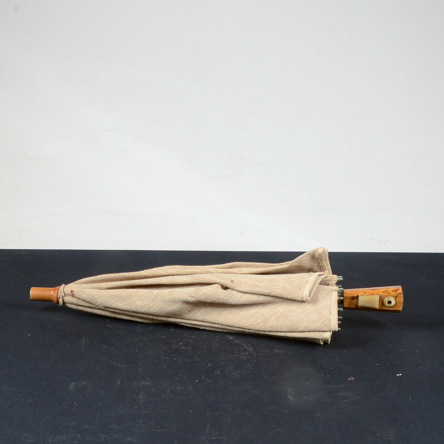 Ombrello parasole in legno bakelite e tessuto epoca primo 900