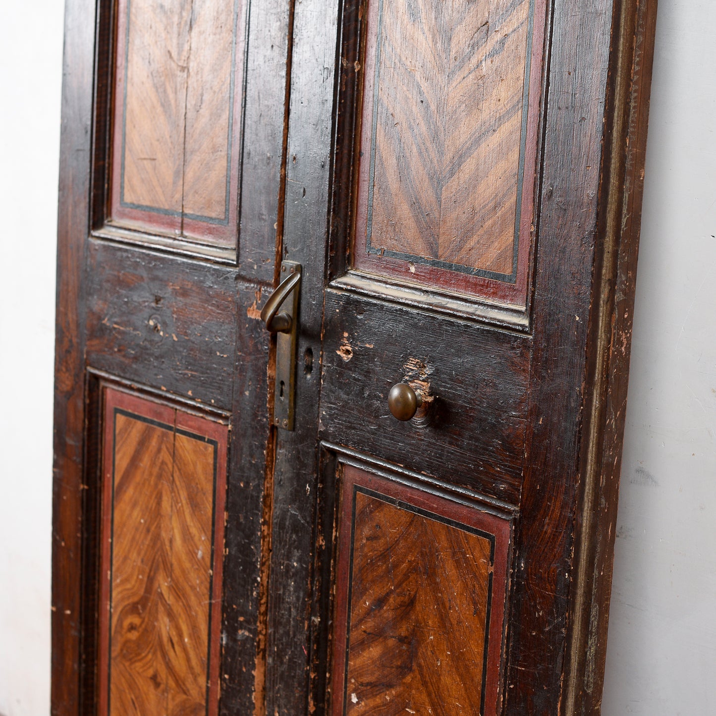 porta due ante finto legno laccata fronte e retro da interno