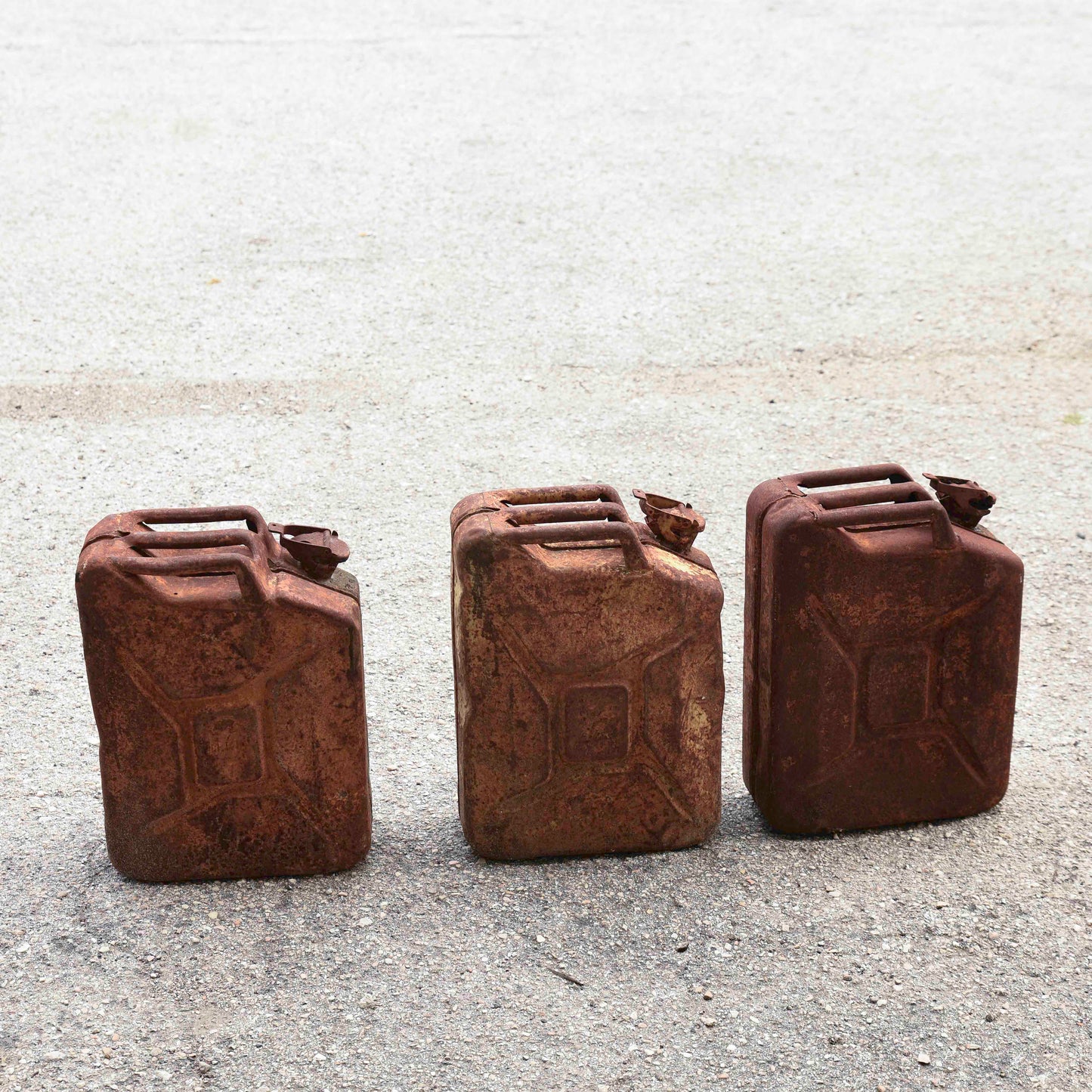 Set 3 taniche latte in metallo per carburante tedesche 1940