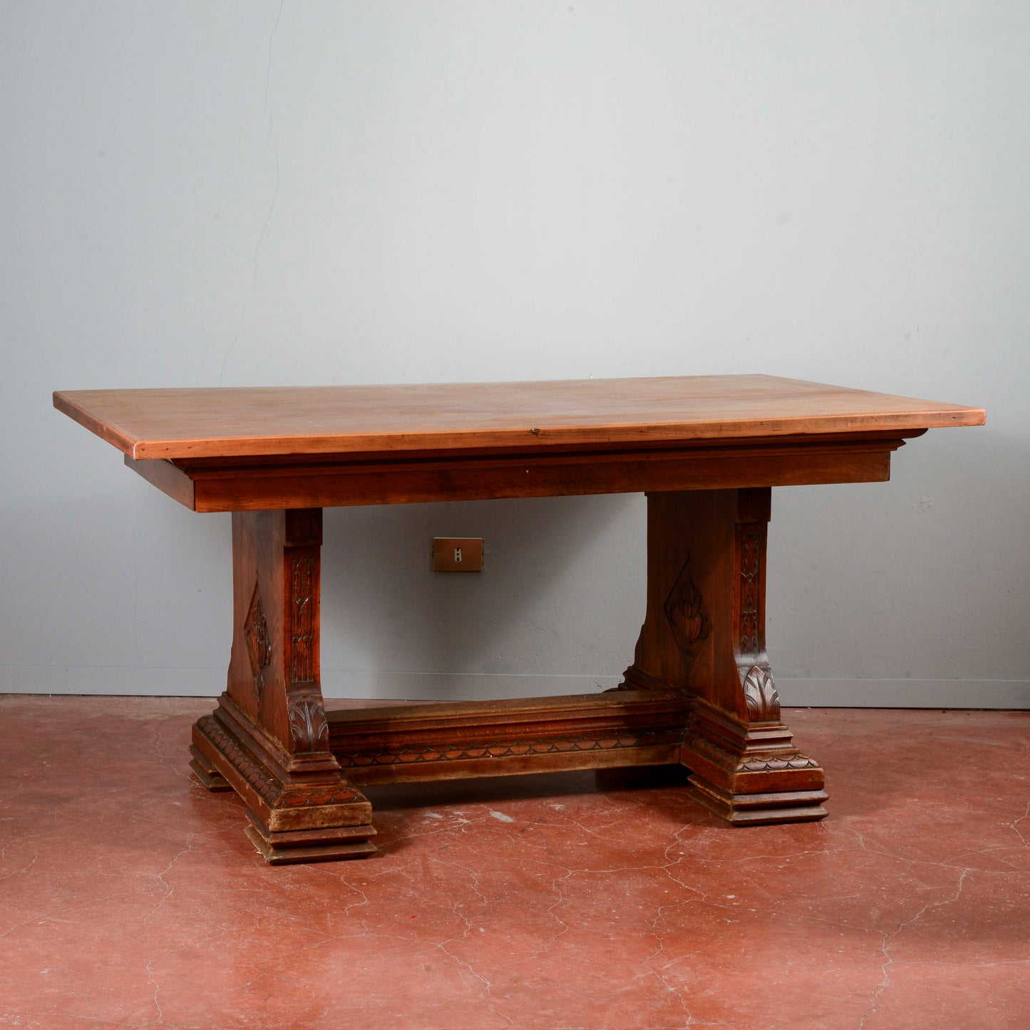 Tavolo con allunghi legno massello stile art deco