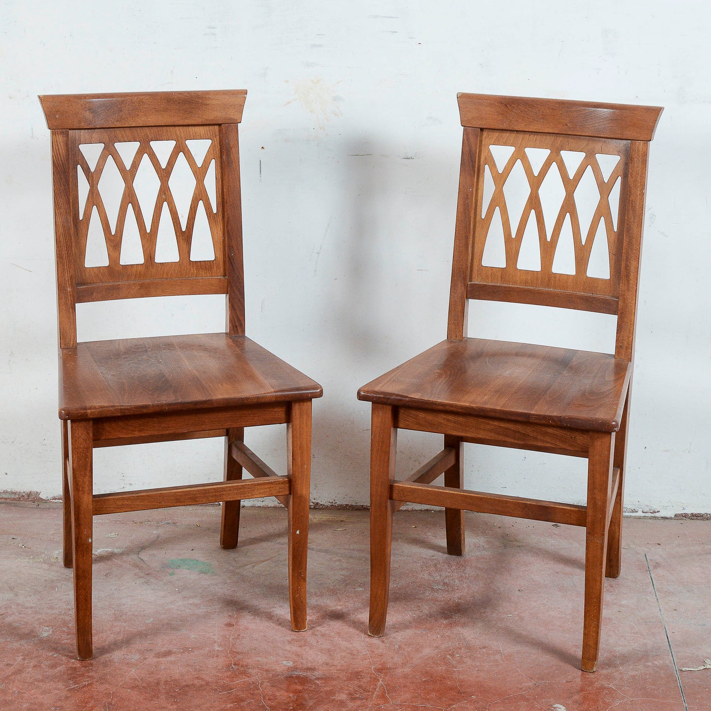 Coppia sedie vintage in legno massello