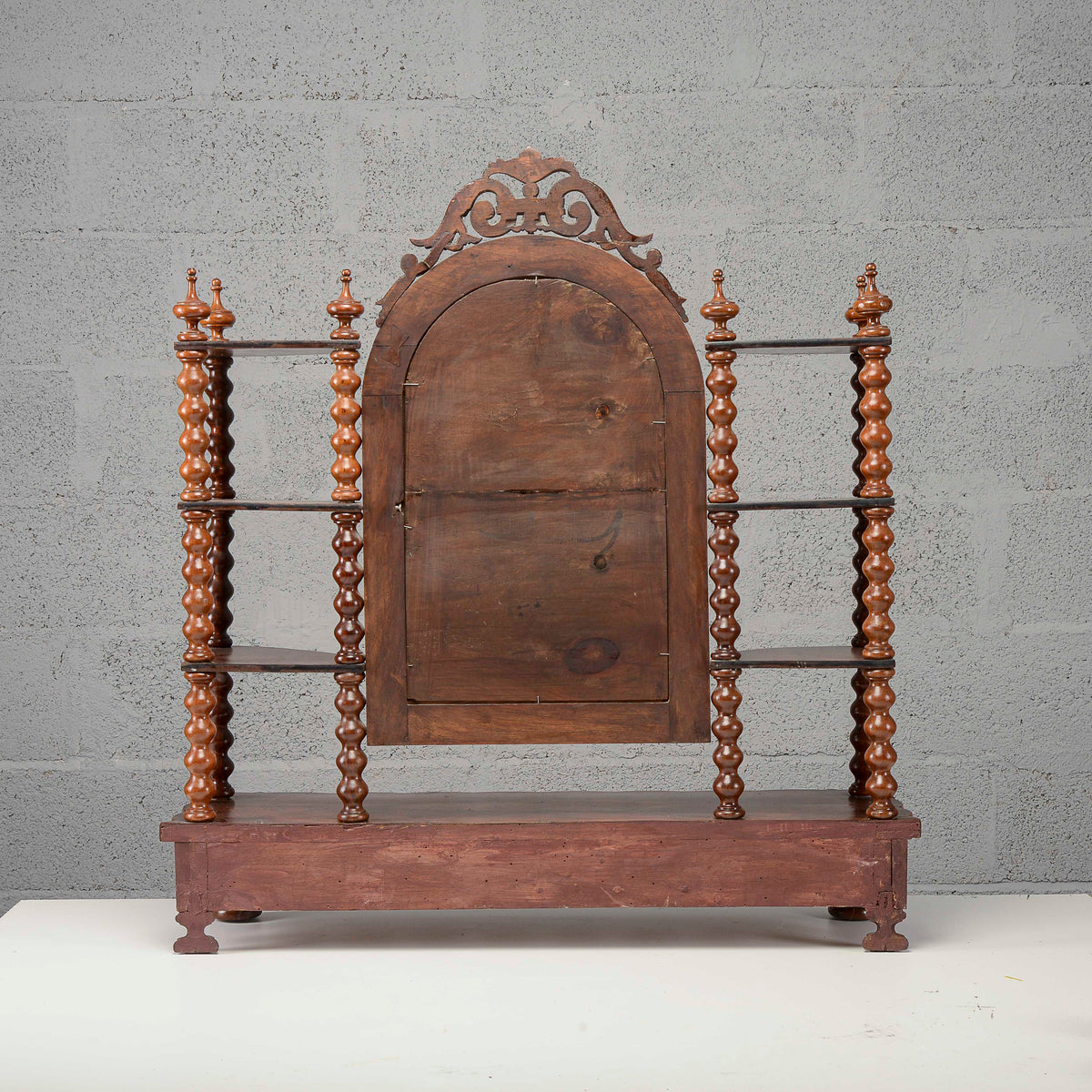 Etagere toletta mensoline piani e colonne tornite con specchio basculante