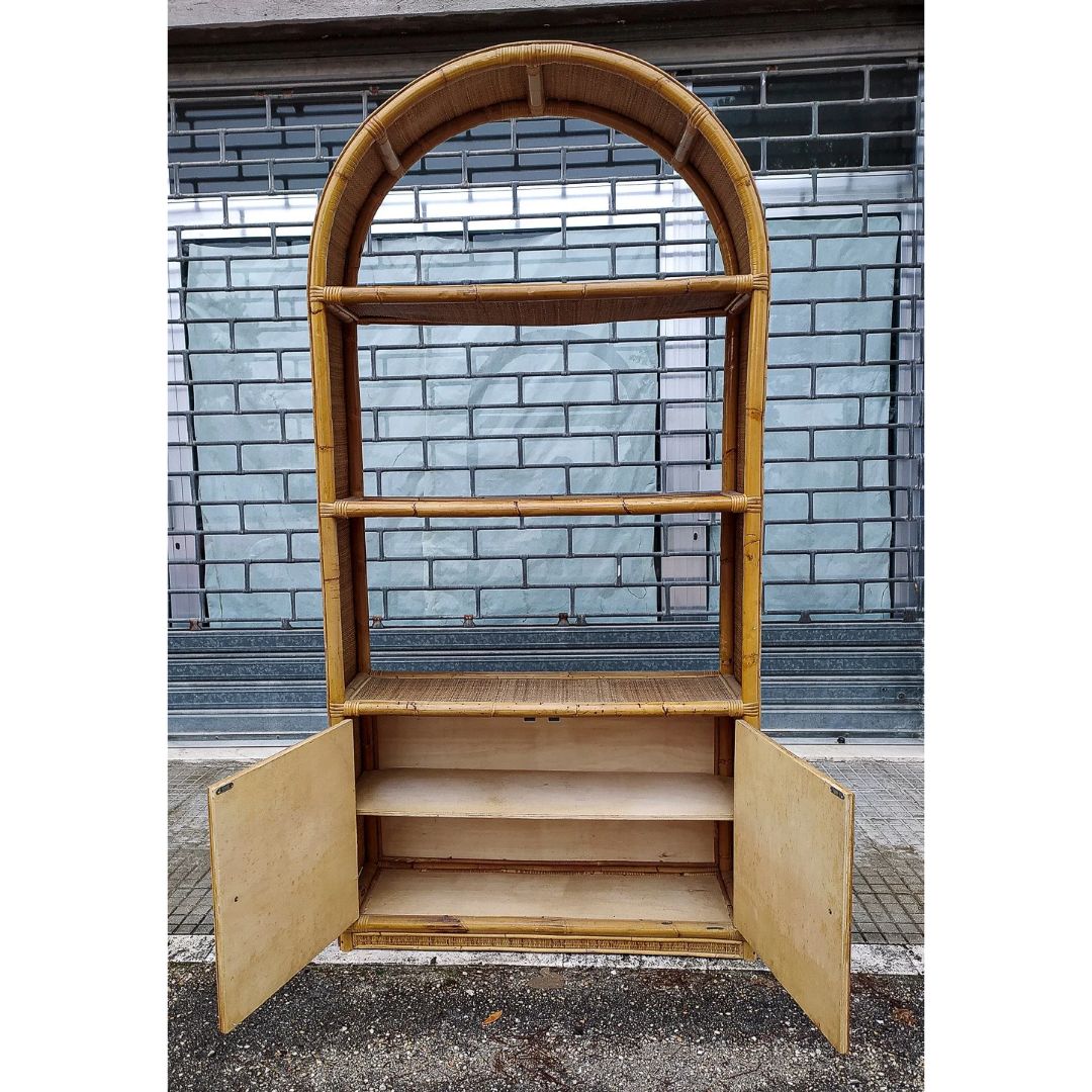 Libreria credenza in bamboo e rafia anni 70