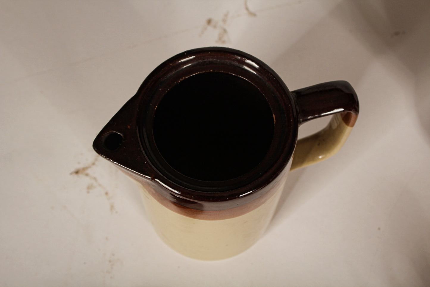 SERVIZIO DA CAFFé IN TERRACOTTA SMALTATA MARRONE E GIALLO CREMA ITALIA 1970