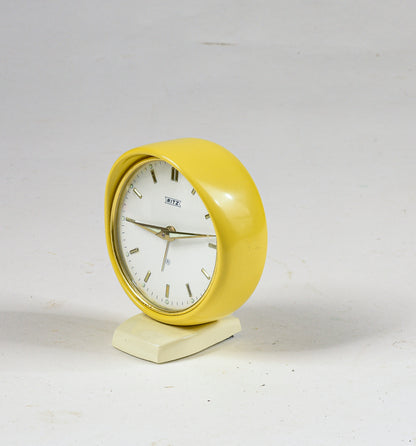 Sveglia orologio Ritz  gialla rotonda con suoneria vintage  Italia 1960