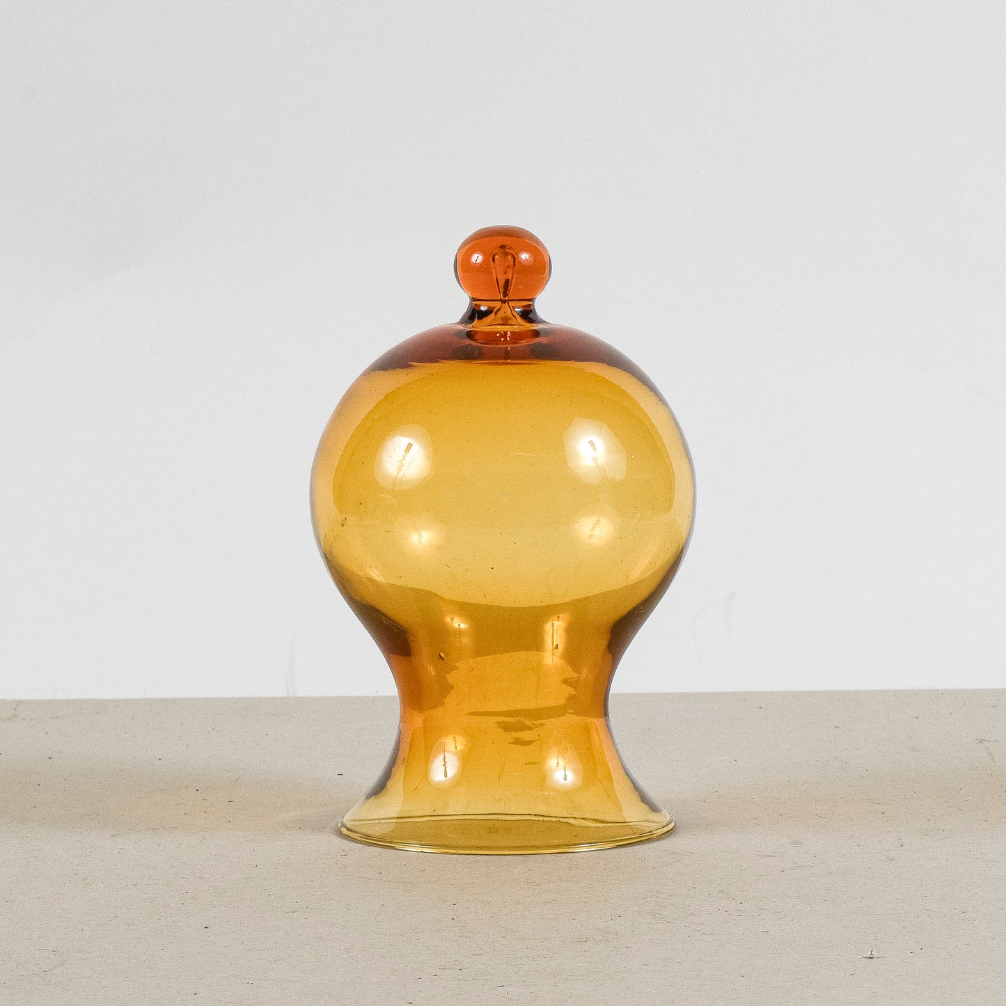 cappe di vetro forma a campana gialla