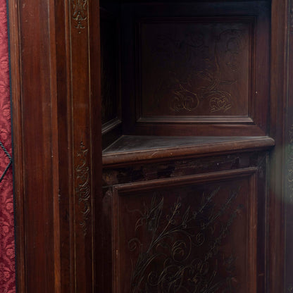 Credenza scantonata libreria 3 ante legno massello griglia in metallo epoca 1890
