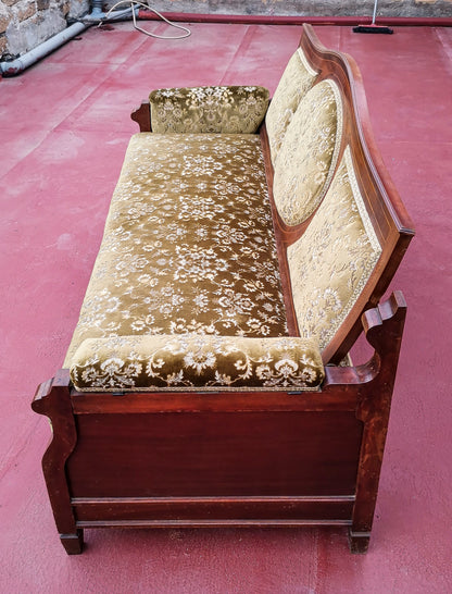 Divano letto  in tessuto damascato Italia epoca Liberty Art Nouveau
