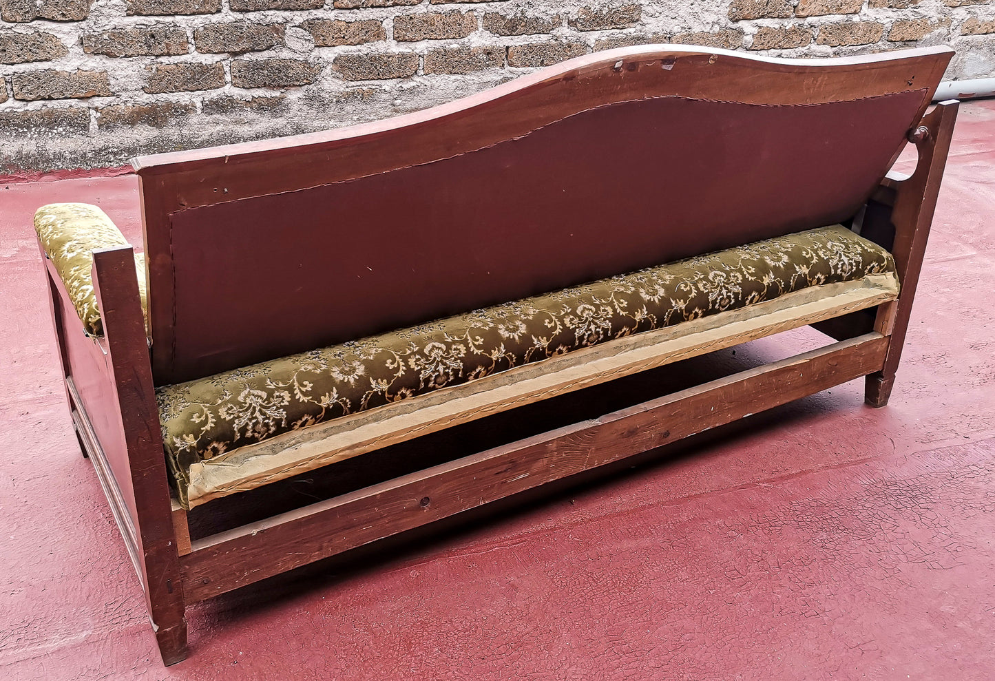 Divano letto  in tessuto damascato Italia epoca Liberty Art Nouveau