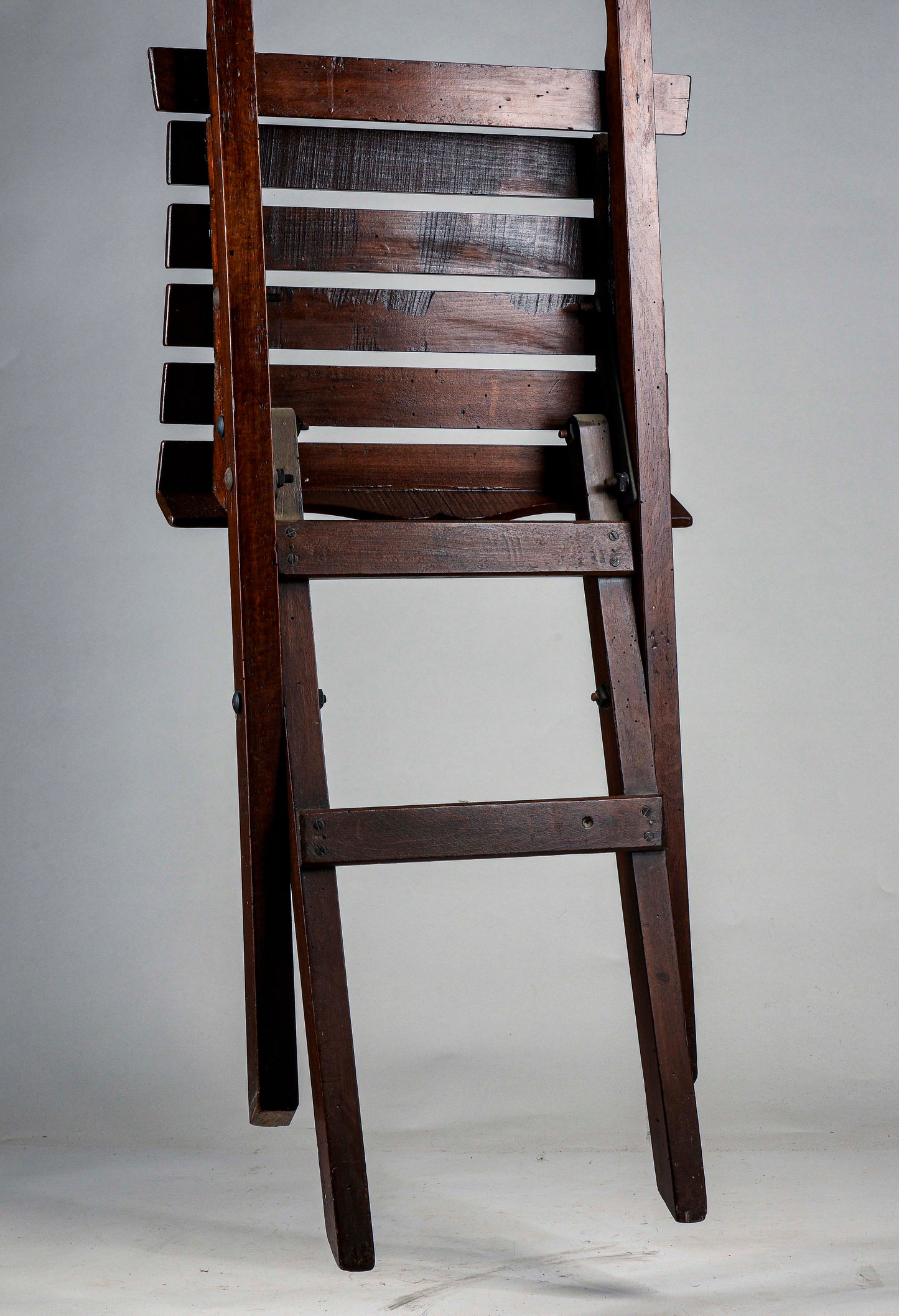 sedia a doghe in legno pieghevole Italia primo 900