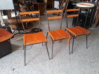 SEDIA IN METALLO CON SEDUTA IN PLASTICA INTRECCIATA ORIGINALE ANNI 60 DA RESTAURARE.