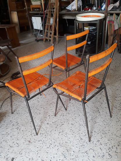 SEDIA IN METALLO CON SEDUTA IN PLASTICA INTRECCIATA ORIGINALE ANNI 60 DA RESTAURARE.