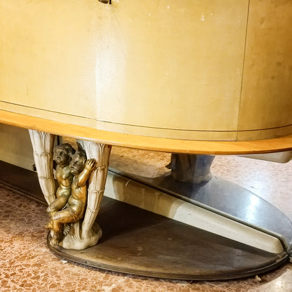 credenza in pergamena con grande specchio artigiani canturini
