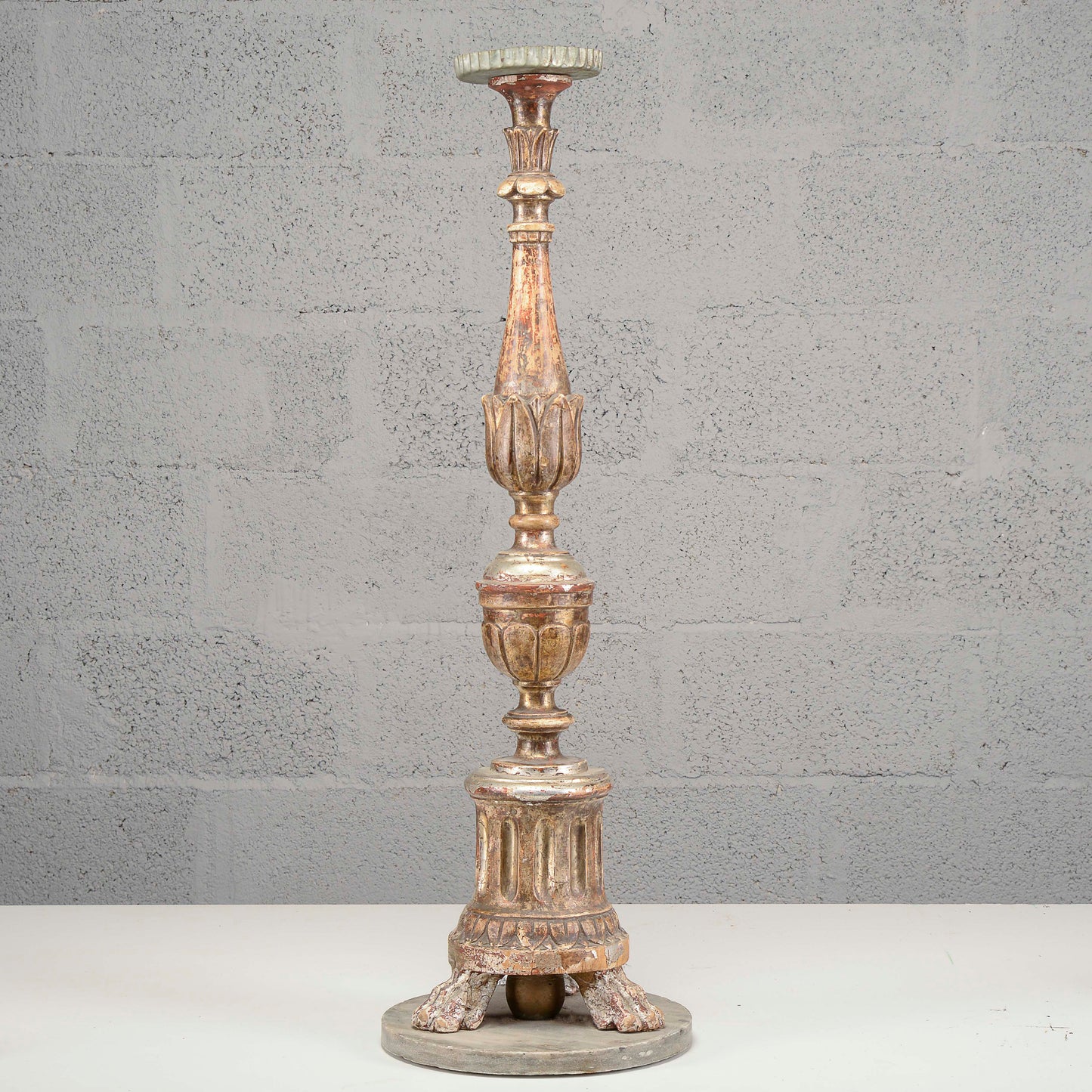 Candeliere laccato base marmo