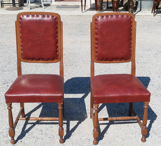 coppia sedie in vilpelle rosso bordeaux anni 80
