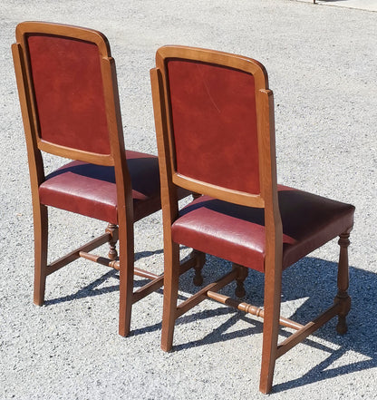 coppia sedie in vilpelle rosso bordeaux anni 80