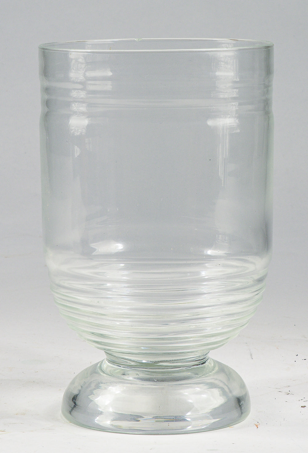 Vaso in vetro lavorato a mano manifattura Art Decò Italia 1940