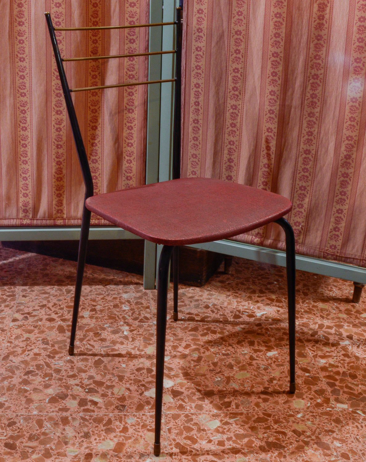 SEDIA DA CUCINA IN METALLO CON SEDUTA IN VILPELLE ITALIA 1960
