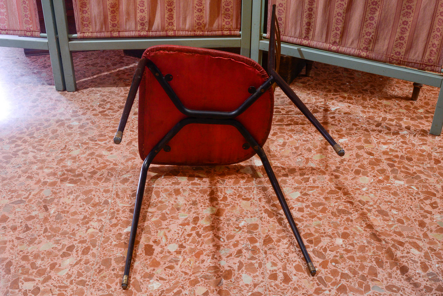 SEDIA DA CUCINA IN METALLO CON SEDUTA IN VILPELLE ITALIA 1960