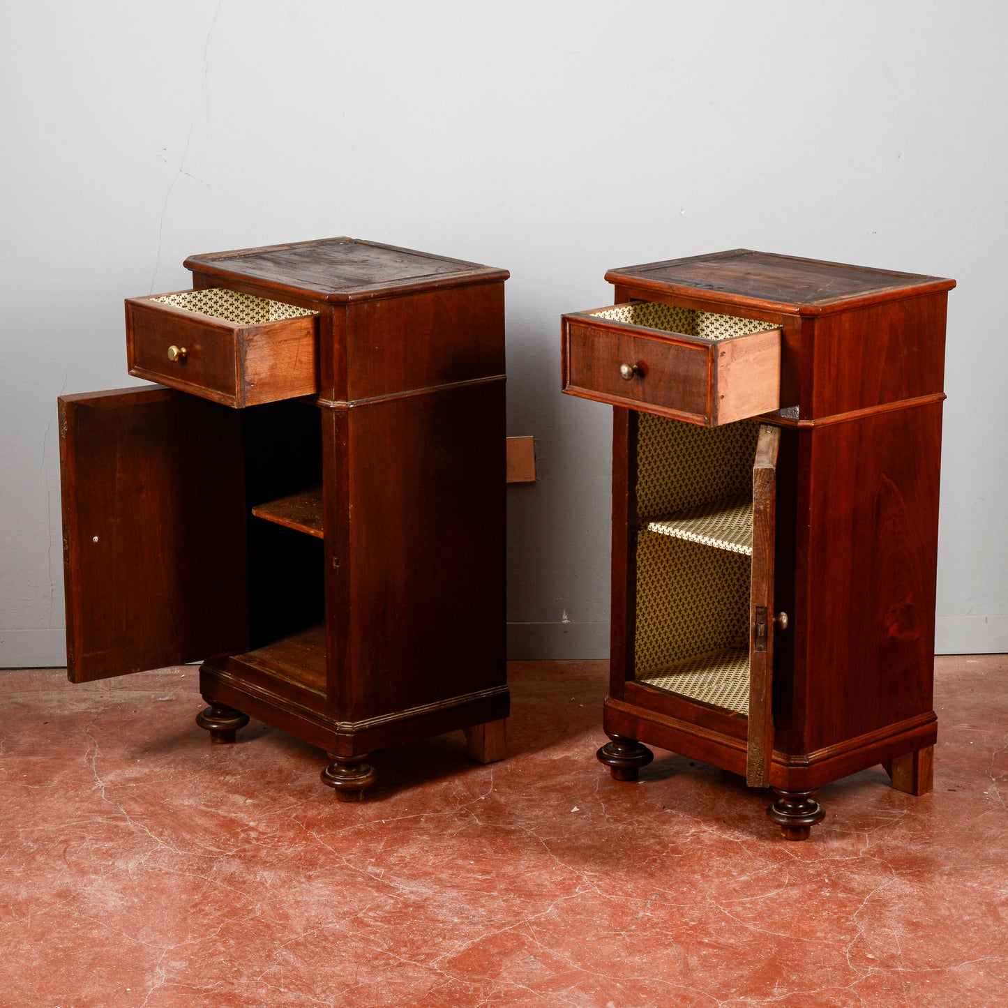 Coppia Comodini Legno Massello Senza Pietra Epoca Fine XIX Secolo