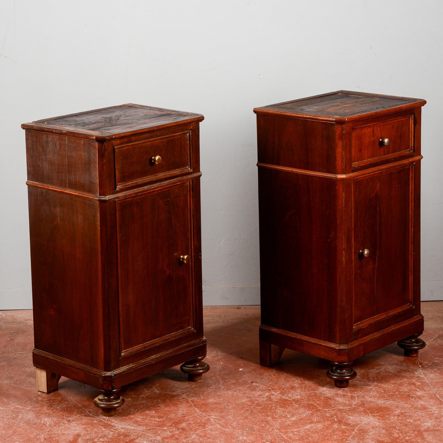 Coppia Comodini Legno Massello Senza Pietra Epoca Fine XIX Secolo