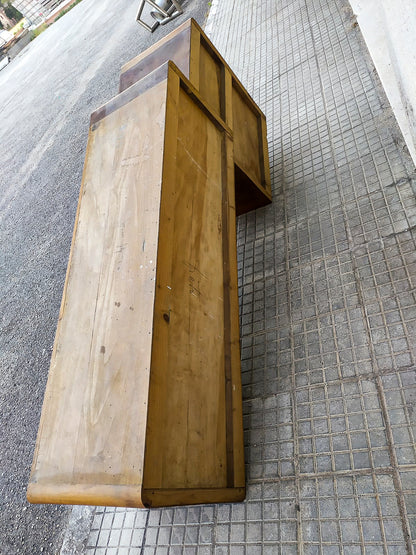 Credenza con specchiera  impellicciata in noce design Italiano Art Decò
