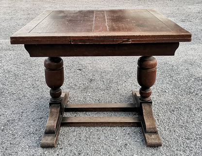 Tavolo inglese di rovere con  allunghi a tiro epoca metà 900