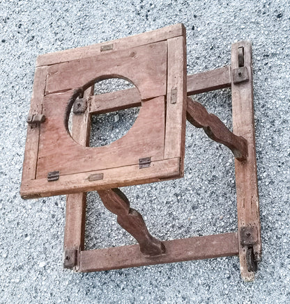 Girello in legno  per bambini con rotelle Italia epoca primi 1900
