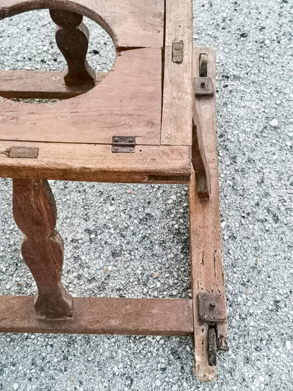 Girello in legno  per bambini con rotelle Italia epoca primi 1900