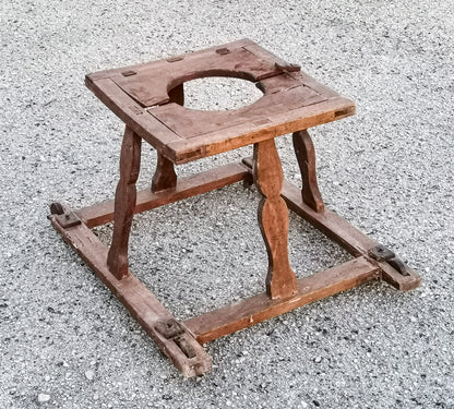 Girello in legno  per bambini con rotelle Italia epoca primi 1900