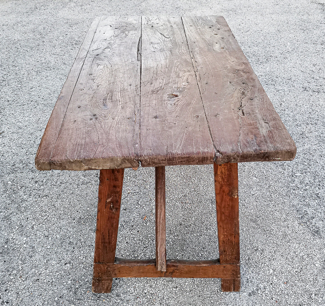 Tavolino rustico antico a capretta epoca 1700