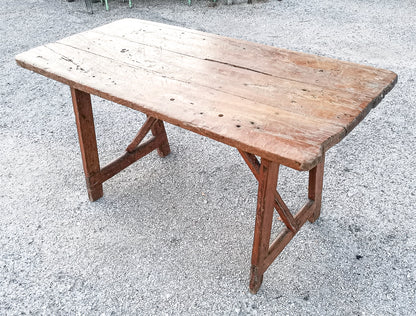 Tavolino rustico antico a capretta epoca 1700