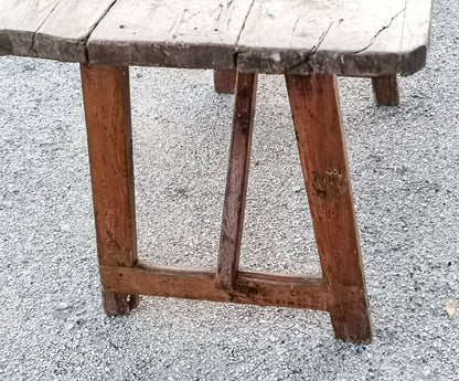 Tavolino rustico antico a capretta epoca 1700