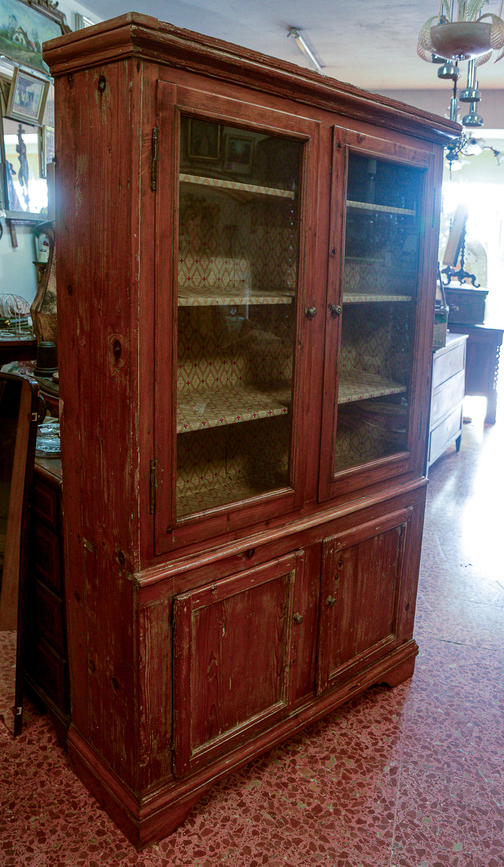 Credenza vetrina libreria a 4 ante in legno di abete rustico   Italia 1800