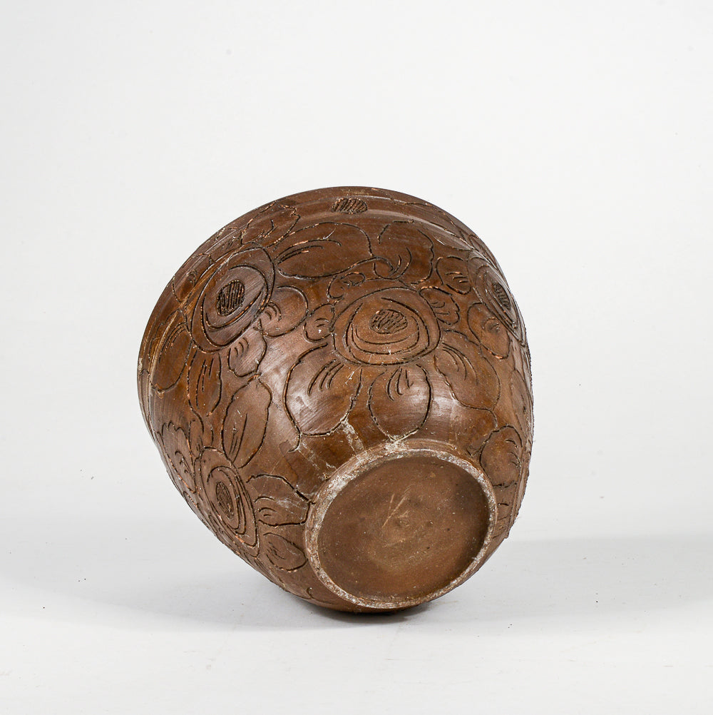 Vaso cash pot in terracotta con decori floreali epoca 1950 .