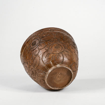 Vaso cash pot in terracotta con decori floreali epoca 1950 .