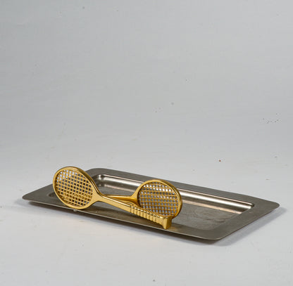 Vassoio in metallo inox con due racchette tennis ingresso centrotavola vintage