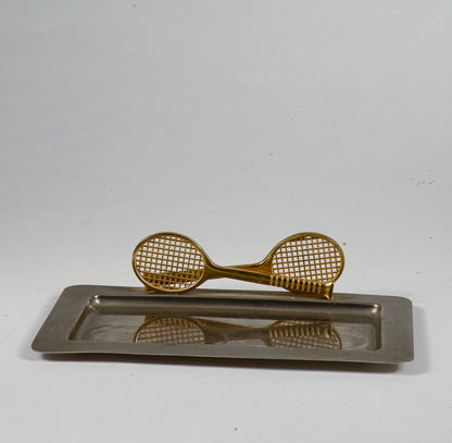 Vassoio in metallo inox con due racchette tennis ingresso centrotavola vintage