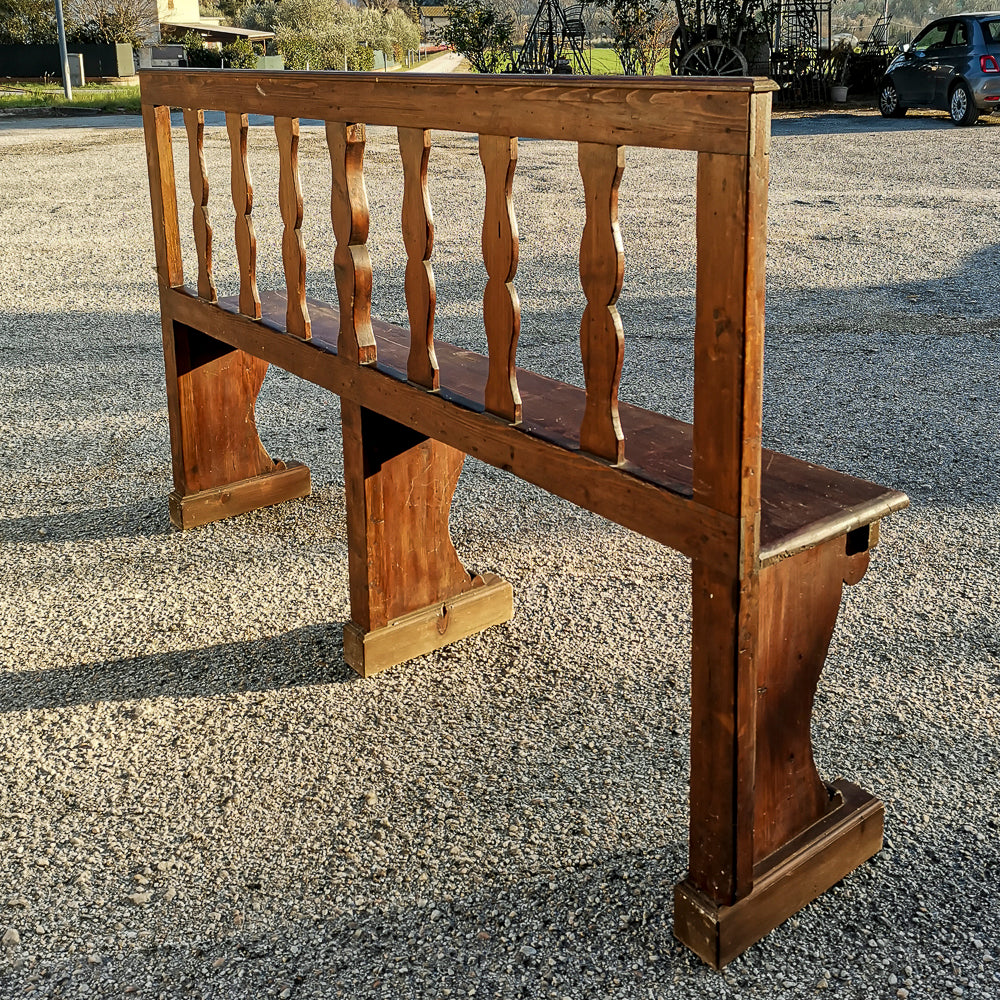 panca in legno con decori a colonna stilizzata primo 900