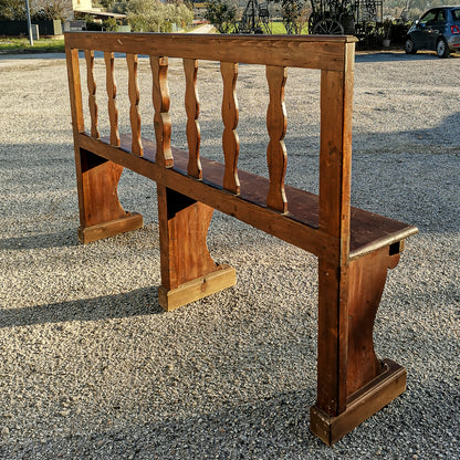 panca in legno con decori a colonna stilizzata primo 900
