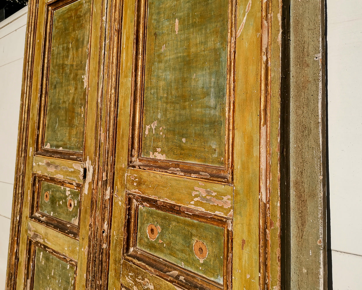 Portone porta due ante epoca 700