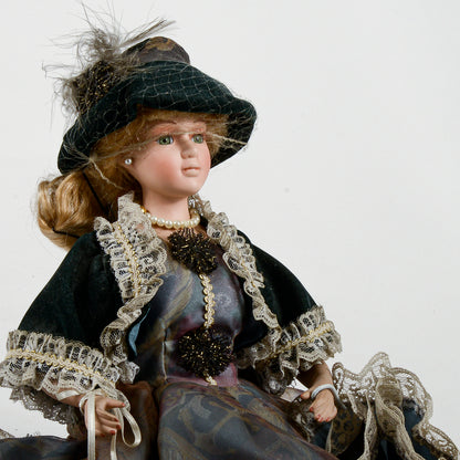 Bambola in porcellana Victorian Dolls - Rebecca Bambola Victorian Dolls - Italia