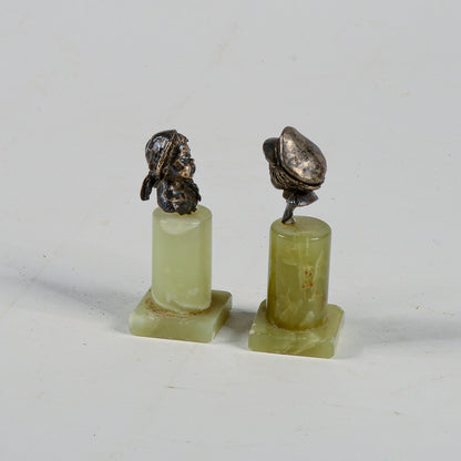 Coppia sculture in argento lui e lei ragazzi con colonna in onice verde 1960