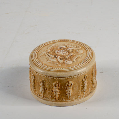 Scatola in ceramica con inscrizione fm manifattura di signa 1733