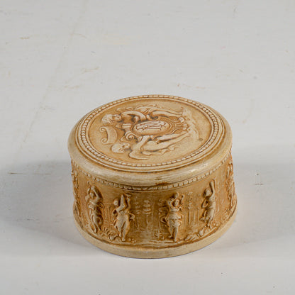 Scatola in ceramica con inscrizione fm manifattura di signa 1733